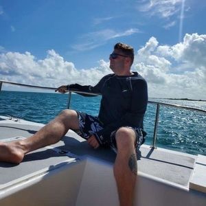 Meet your Posher, Ian